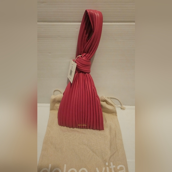 Dolce Vita Carey Pleated Wristlet Pink - Picture 4 of 10